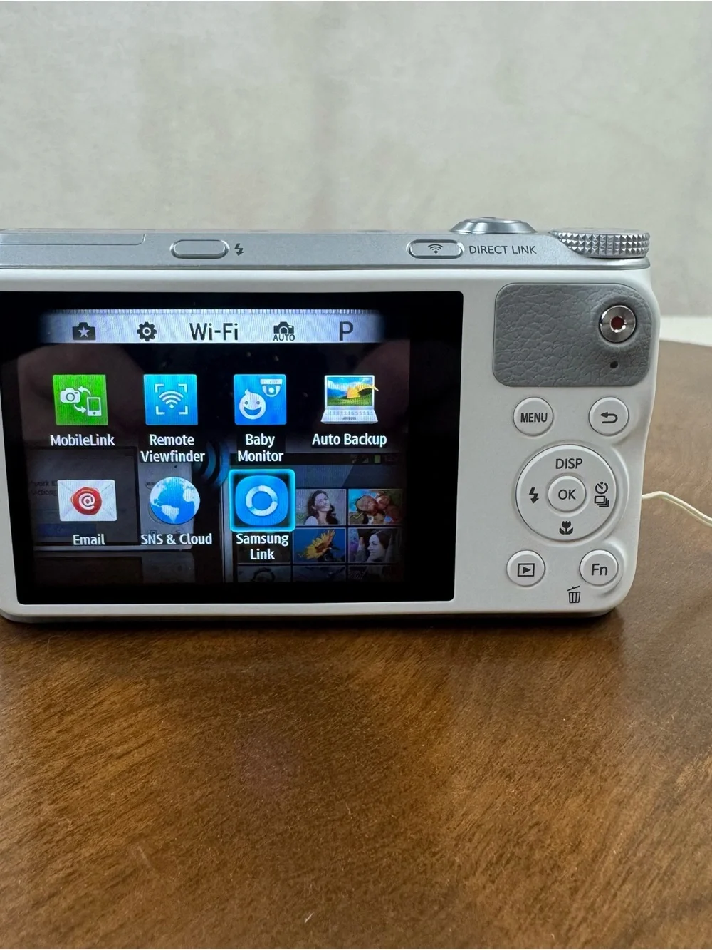 Samsung WB350F Smart Camera White 16.3MP 21x Zoom WiFi Complete Box 16GB